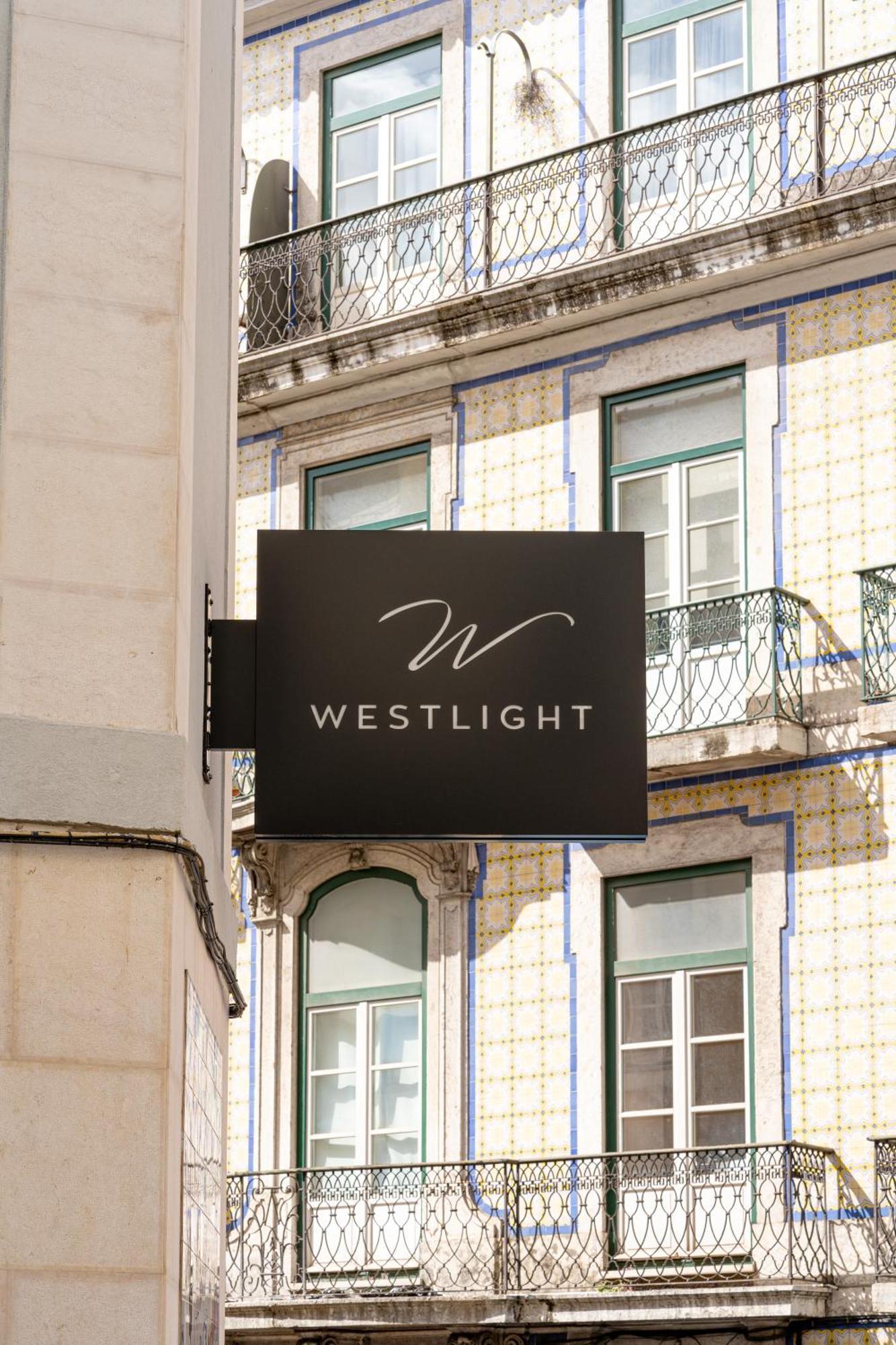 Westlight Lisboa Madalena Hotel Bagian luar foto